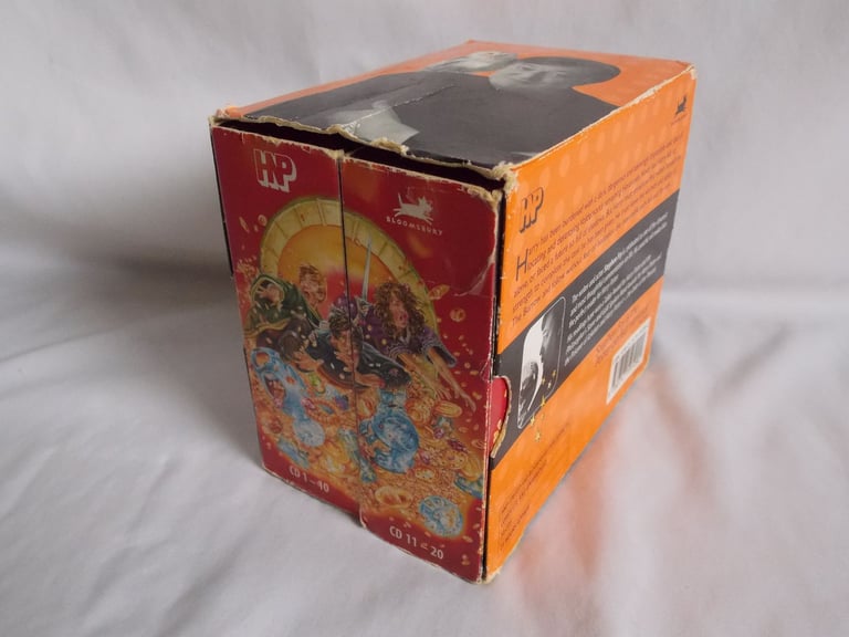 HARRY POTTER DEATHLY HALLOWS 1ST EDITION HARDBACK + AUDIO CDs 20 CDs