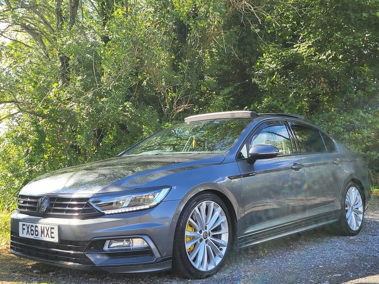 2016 Volkswagen Passat 2.0 TDI BlueMotion Tech R-Line Saloon 4dr Diesel Manual