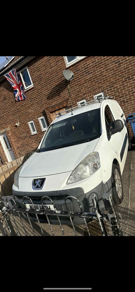 Peugeot, PARTNER crew cab  Panel Van, 2011, Manual, 1560 (cc)