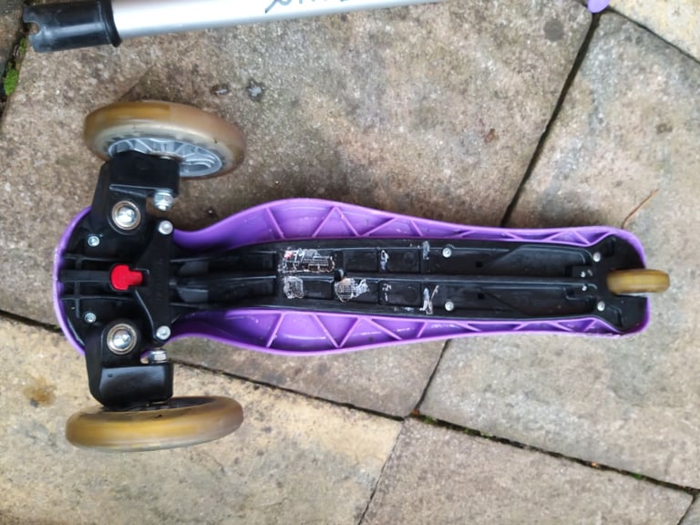 Purple Globber 3 wheel scooter