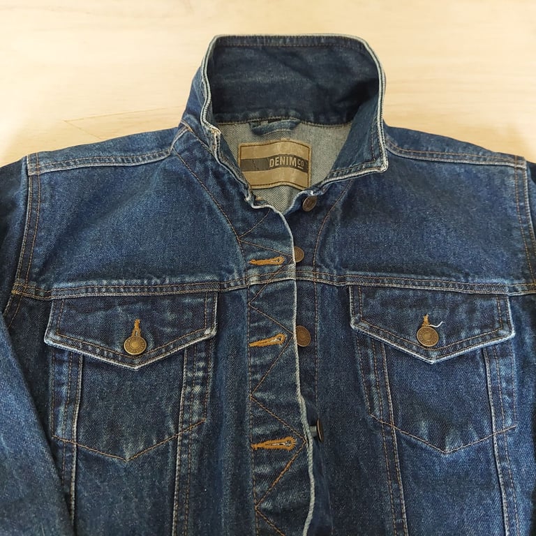 Ladies Denim Jacket Size 12/14 Unworn