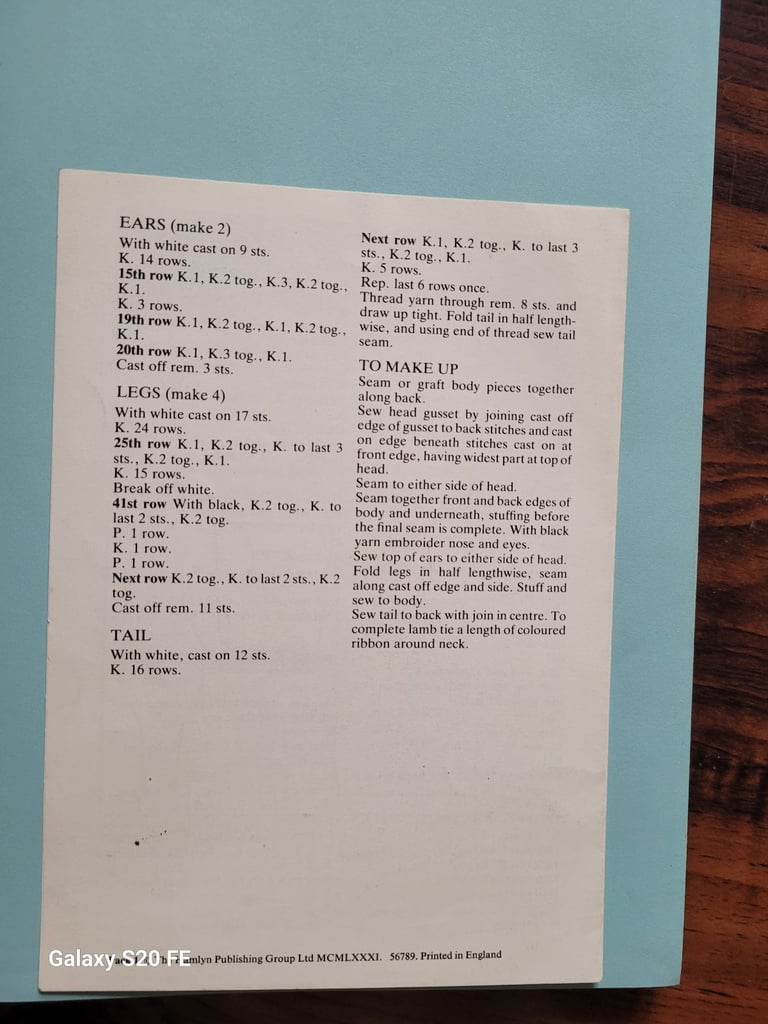 Vintage 1981 Creative Knitting Book | Janie Ryan Editor - 46 Easy Retro Patterns