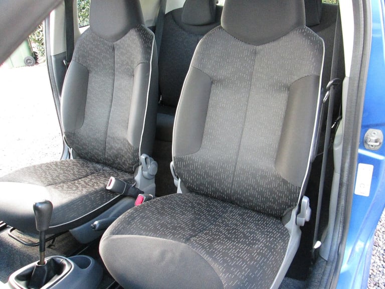 2011 Peugeot 107 1.0 Urban 3dr HATCHBACK Petrol Manual