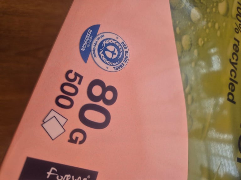 8 packs coloured paper 