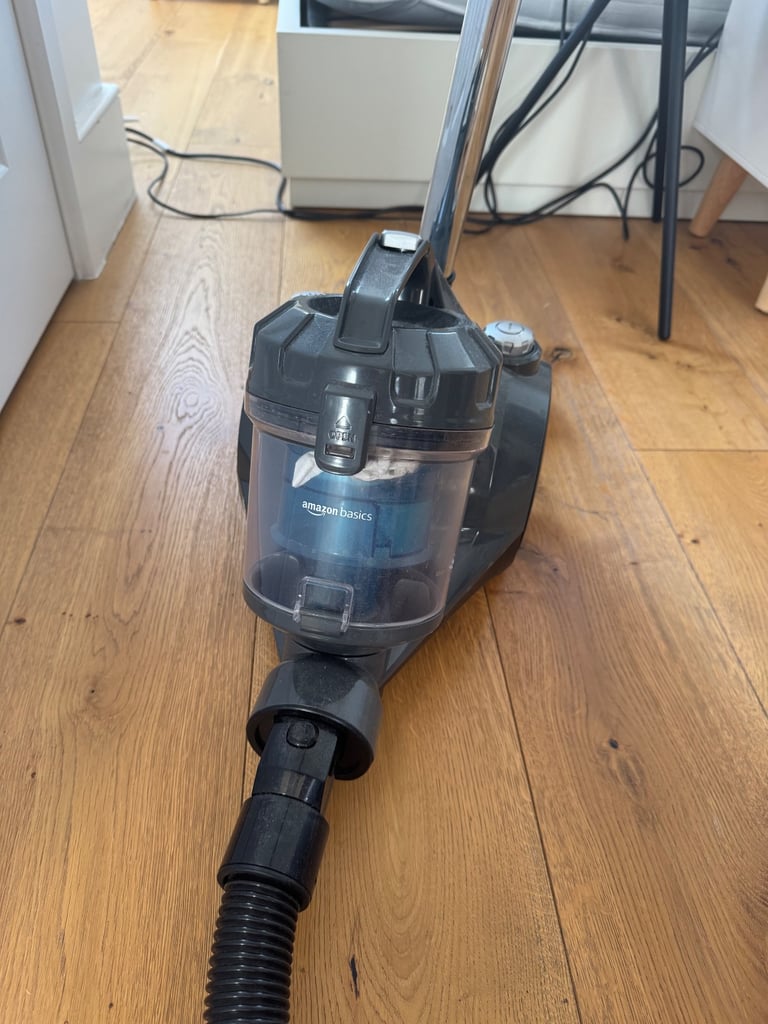 image for Amazon Basics Cylinder Bagless Vacuum Cleaner