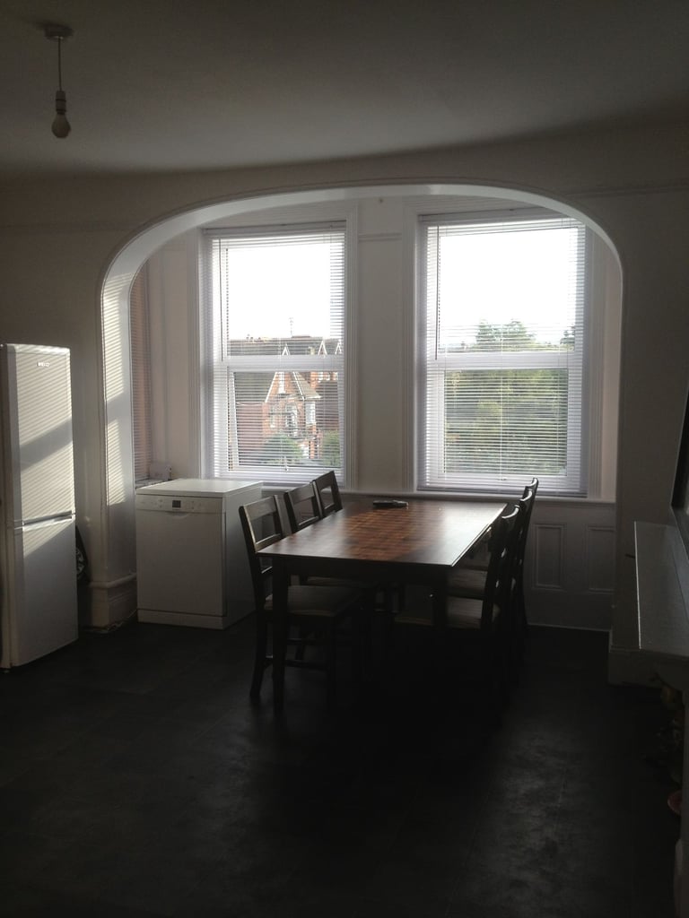 One bedroom left in quiet household