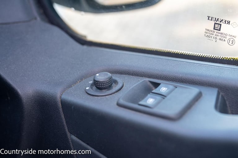 2015 Vauxhall Vivaro