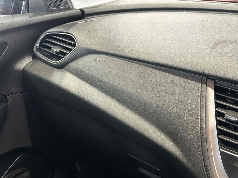 2019 Vauxhall Grandland X 1.2 Turbo Business Edition Nav SUV 5dr Petrol Manual Euro 6 (s/s) (130 ...