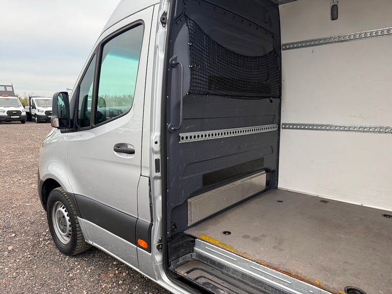 2020 Mercedes-Benz Sprinter 3.5t H2 Progressive Van PANEL VAN DIESEL Manual