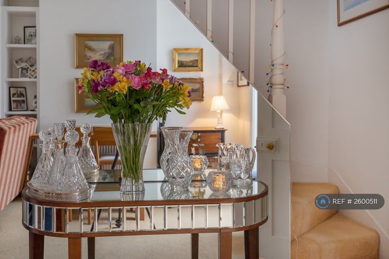 2 bedroom house in Tyenham Rd, London, SW11 (2 bed) (#2600511)