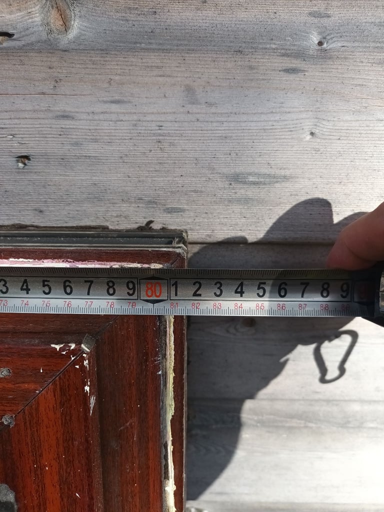 Rosewood tilt/turn window