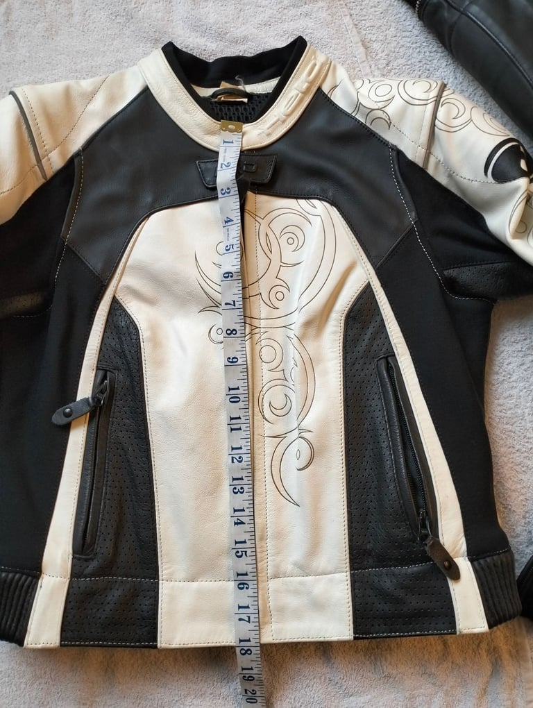 Held Womens Leather Motorbike 2 piece Suit  Size UK 12 EU 42 Jacket 38" Trousers 32"