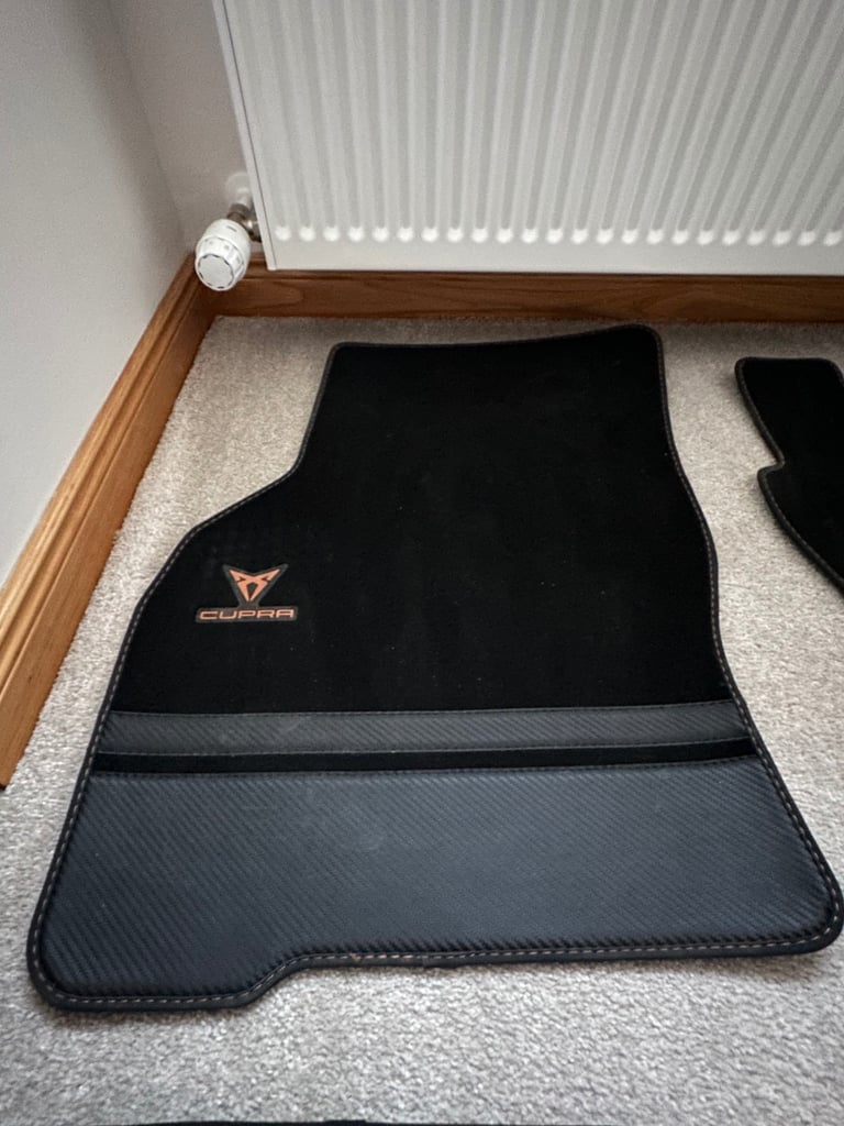 Cupra Genuine floor mats & boot liner