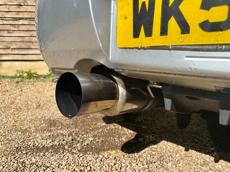2006 Subaru Impreza 2.5 WRX STI Type UK 4dr Saloon Petrol Manual