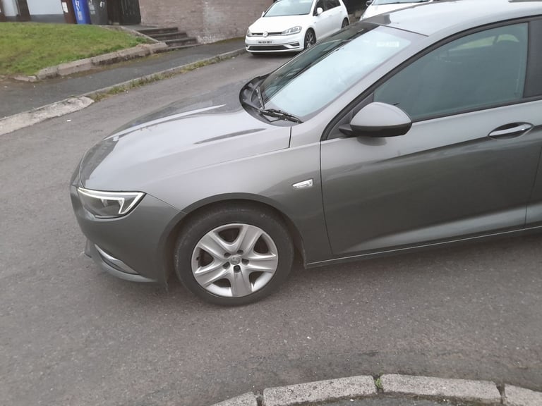 Vauxhall, INSIGNIA, Hatchback, 2018, Manual, 1598 (cc), 5 doors