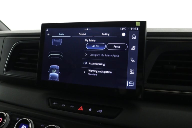 2025 Renault Master MM35 Blue dCi 150 Advance Medium Roof Panel Van Diesel Manual