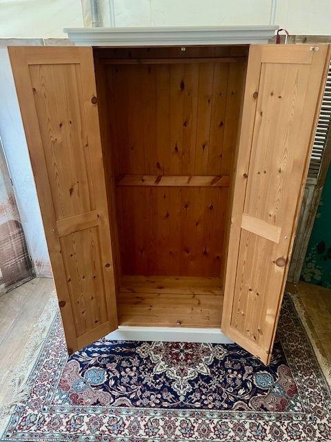 Gorgeous solid pine single wardrobe – local delivery