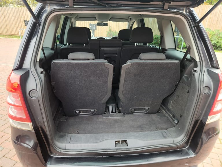 VAUXHALL ZAFIRA AUTOMATIC 7 SEATER DIESEL CLEAN CAR IN COVENTRY 