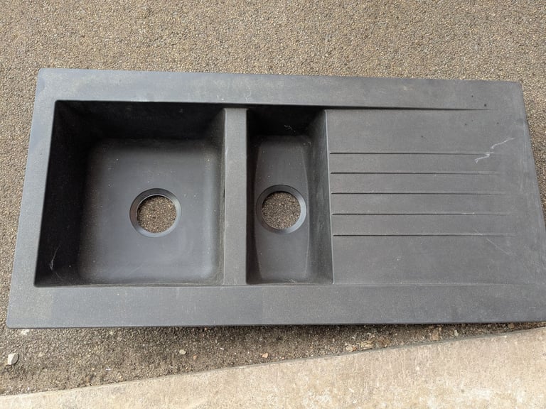 Black kitchen sink, new