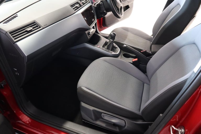 2017 SEAT Arona 1.0 TSI SE Technology First Edition Euro 6 (s/s) 5dr HATCHBACK Petrol Manual