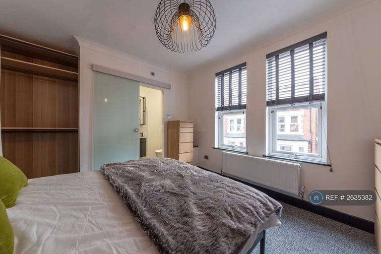 image for 5 bedroom house in West Bridgford, West Bridgford, Nottingham, NG2 (5 bed) (#2635382)