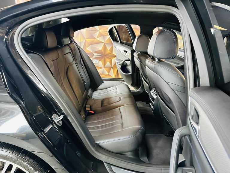 2019 BMW 5 Series 2.0 530e 9.2kWh M Sport Auto Euro 6 (s/s) 4dr SALOON Petrol/Electric Hybrid Aut...