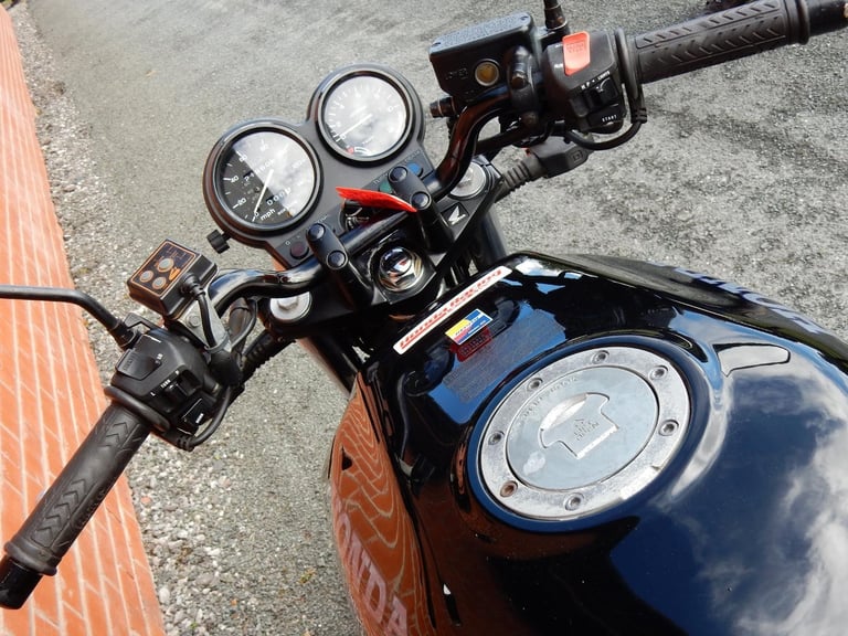 Honda CB500 499cc 1996 - Please watch the video