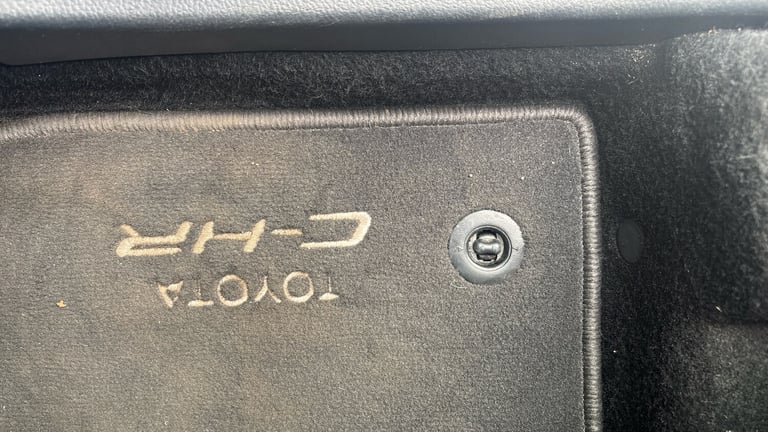 2022 Toyota C-HR 1.8 Hybrid Design 5dr CVT Hybrid Hatchback Hatchback Hybrid Automatic