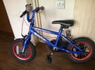 DRAGON – SMALL KID’S CYCLE, with removable stabilisers, in working order
