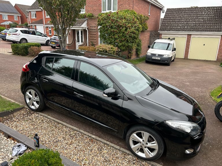 Renault, MEGANE, Hatchback, 2012, Manual, 1598 (cc), 5 doors