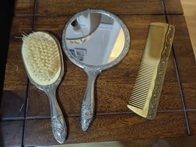 Old mirror brush and comb 