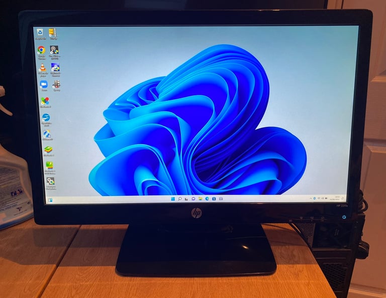 Monitor 20inch HP HD widescreen excellent condition DVI, VGA 