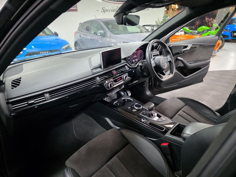 2019 Audi A4 Avant 2.0 TFSI 40 Black Edition S Tronic Euro 6 (s/s) 5dr ESTATE Petrol Automatic