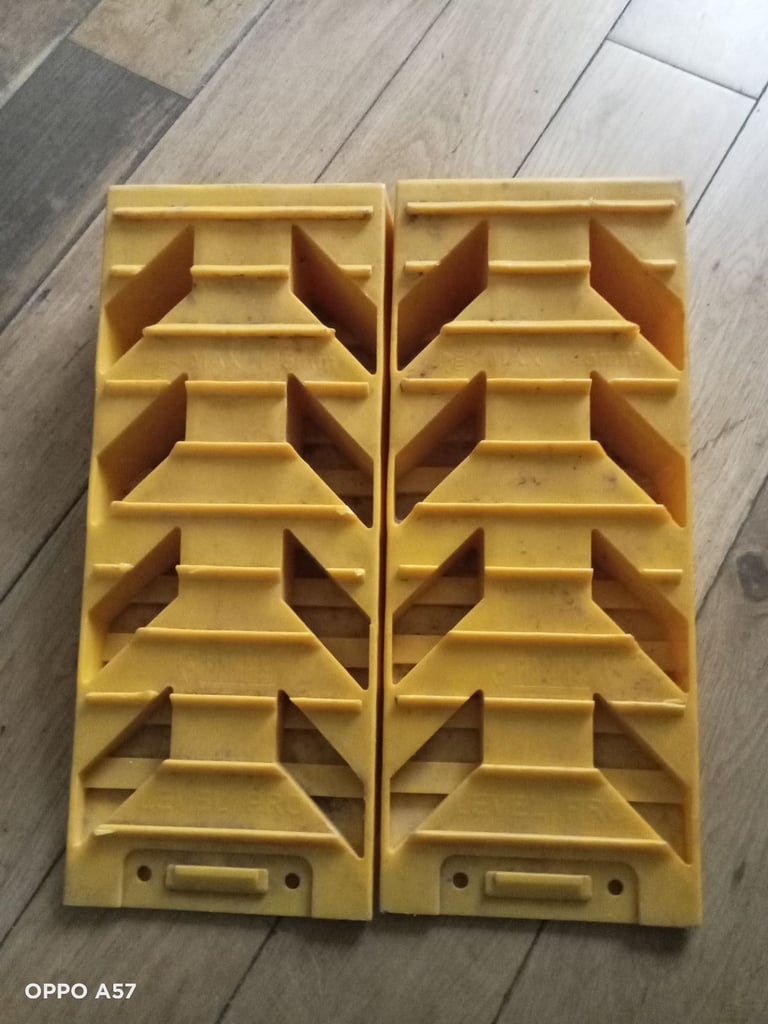 Fiamma level pro caravan  leveling  ramps