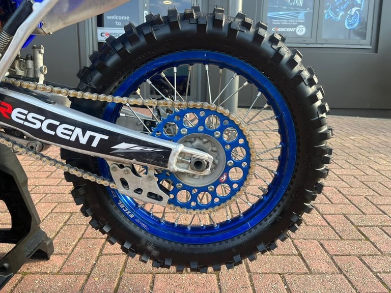 YAMAHA WR450F / WRF450 - 5693 MILES ON THE CLOCK - CRESCENT SUPPLIED