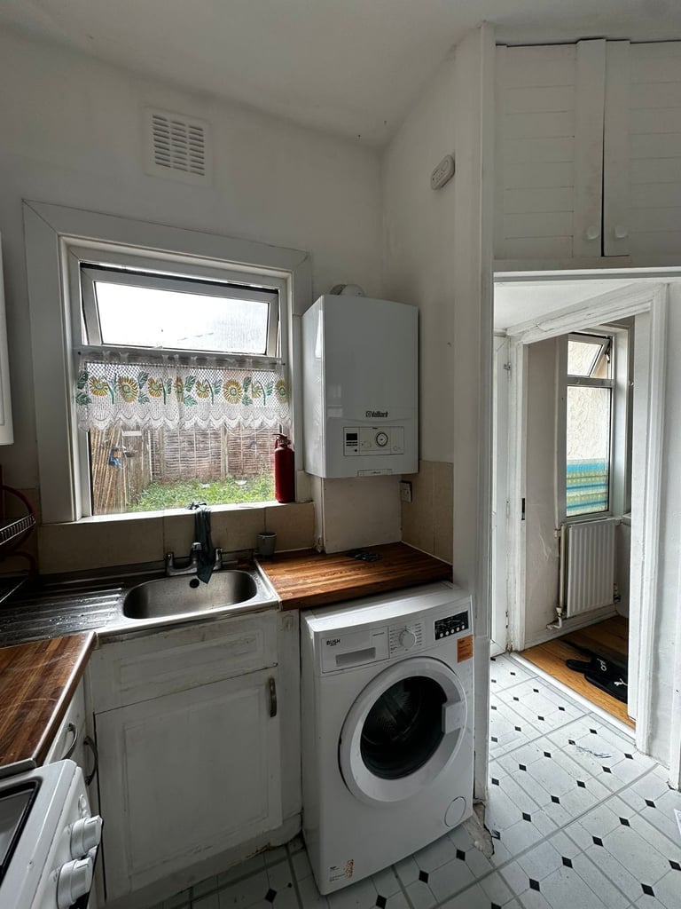 🏠 Lovely 3 bedroom house-convenient location