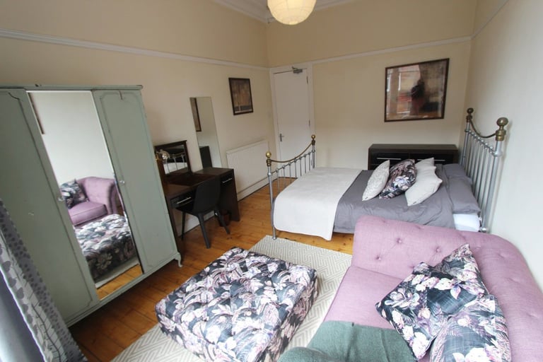 HMO licence 3-Bed Furnished HMO, Clarence Drive, Hyndland £2100/month - Available Now