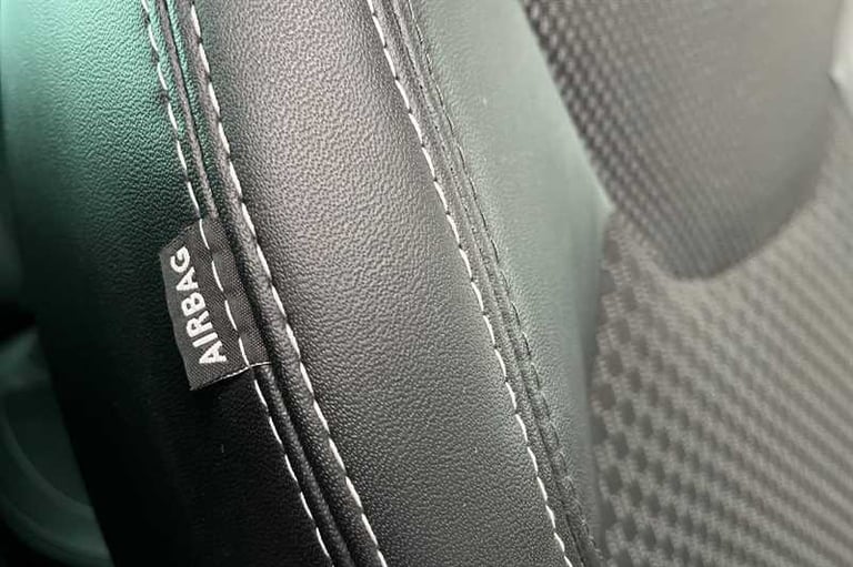 2019 Renault Clio 0.9 TCe GT Line Hatchback 5dr Petrol Manual Euro 6 (s/s) (90 ps) Hatchback Petr...