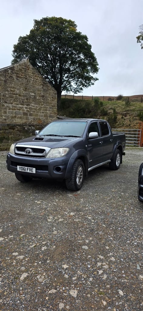 image for Toyota, HILUX invincible, Pick Up, 2011, Manual, 2982 (cc)