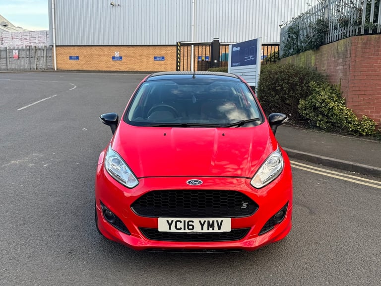2016 Ford Fiesta 1.0 EcoBoost 140 Zetec S Red 3dr HATCHBACK Petrol Manual