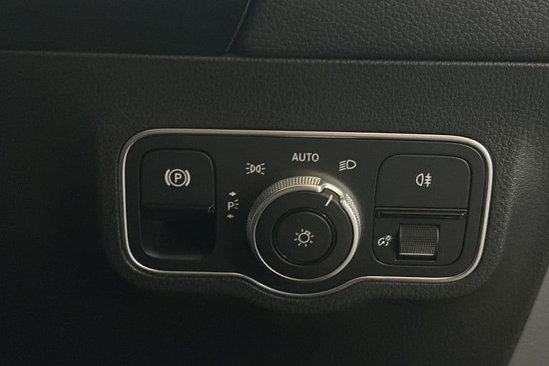 2023 Mercedes-Benz GLA 92782 Hatchback Petrol Automatic