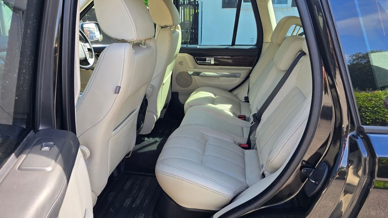 Land Rover, RANGE ROVER SPORT, Estate, 2010, Semi-Auto, 2993 (cc), 5 doors