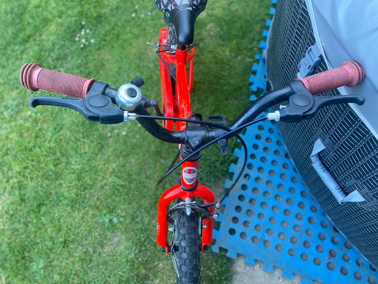 Kids bike 