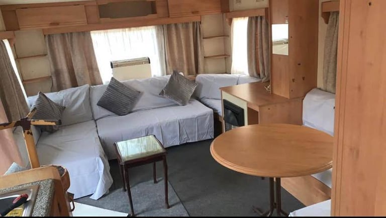 Mobile static caravan to rent Wickford 