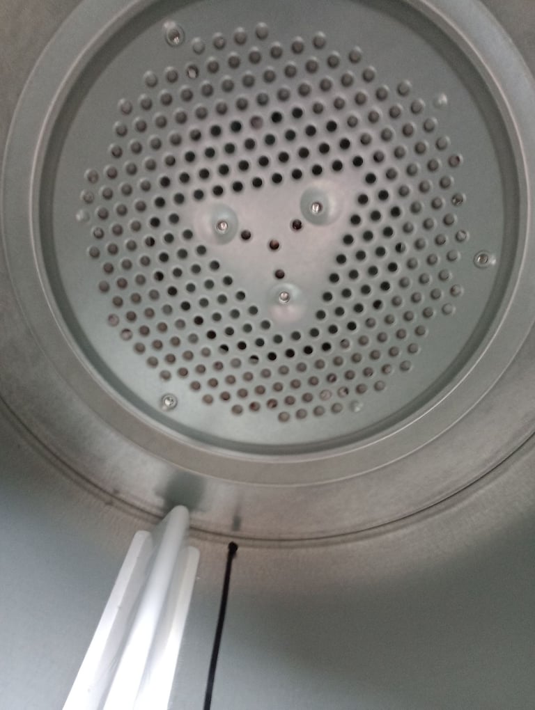 White Knight dual heat reversing tumble dryer 