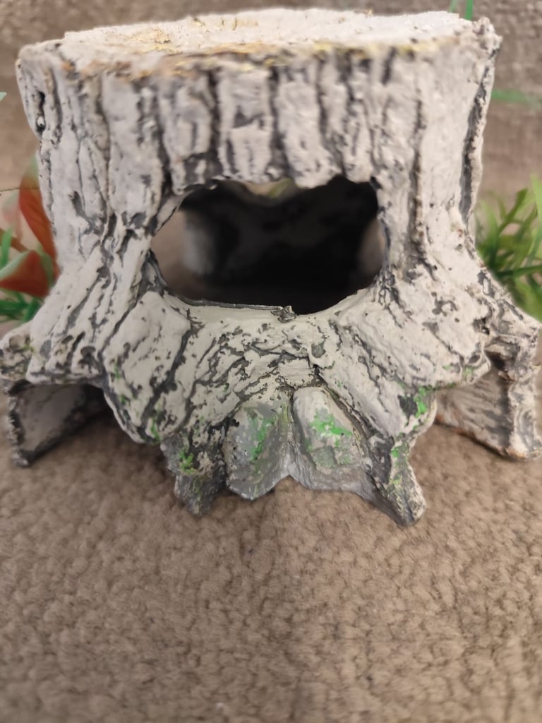 image for Aquarium ornament Tree Stump  Plants Natural Looking Fish Tank Hideaway Cave