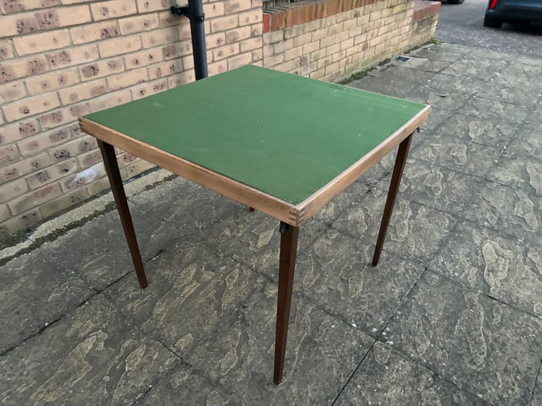 image for Fantastic VONO Green Felt Top Foldaway Card Table British Made