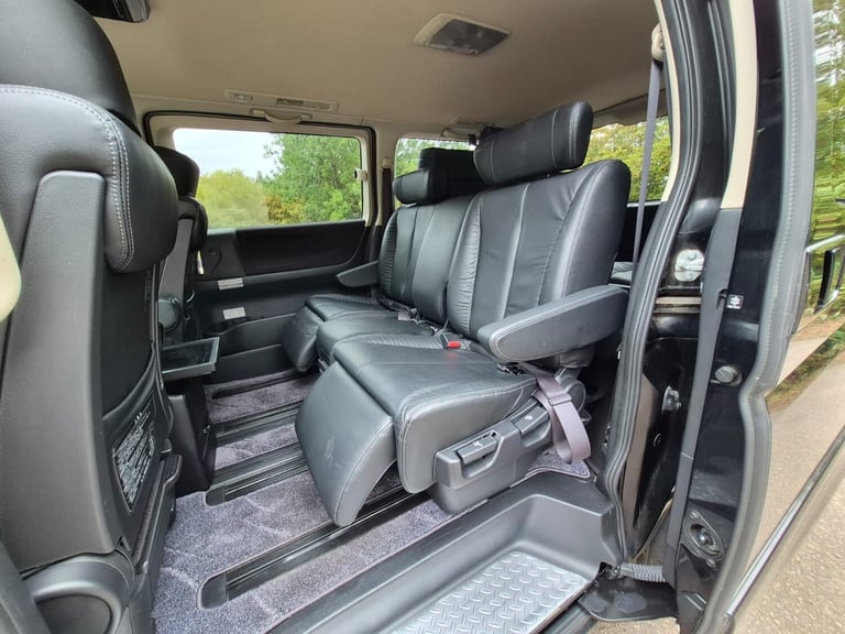 2009 Nissan Elgrand Highway Star 2.5 V6 Auto 8 Seater MPV 57k Miles only Ulez Compliant MPV Petro...