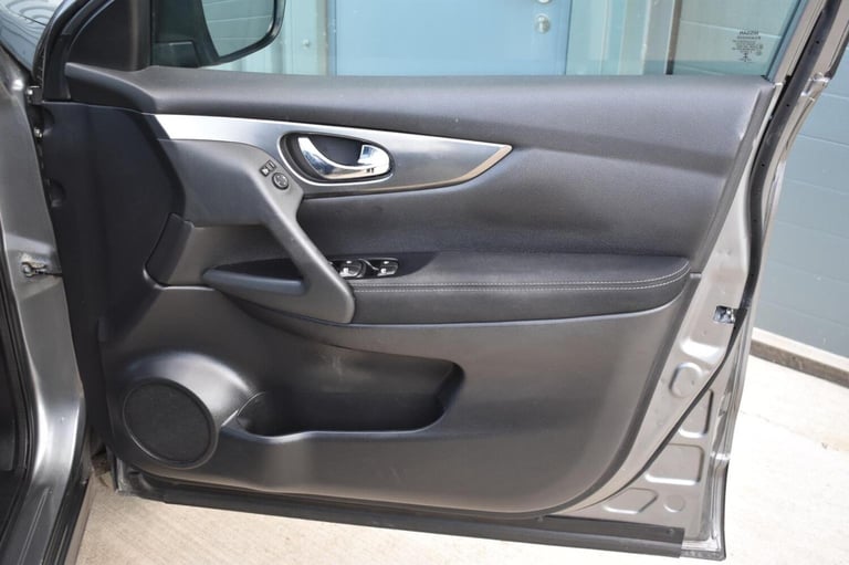 NISSAN QASHQAI 1.5 dCi N-Connecta Euro 6 (s/s) 5dr 2018
