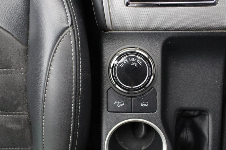 2020 Mitsubishi L200 Doublecab 2.2 Di-D Barbarian X 4WD Automatic Double Cab Pick-up Diesel Autom...